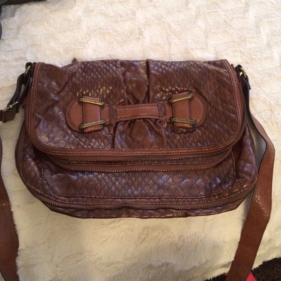 Jessica Simpson Snakeskin Crossbody Bag