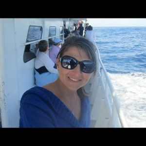 Meet your Posher, Christine