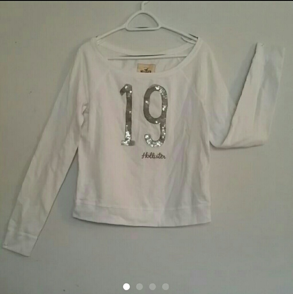 Hollister sweatshirt