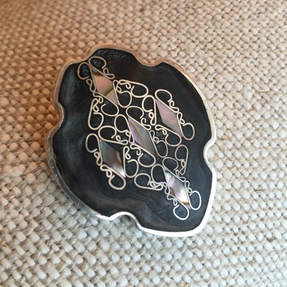 Vintage heirloom Sterling, Abalone pin/brooch.