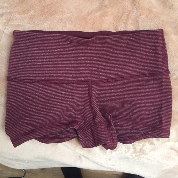 Lulu maroon shorts