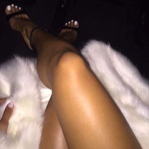 Meet your Posher, Marisa