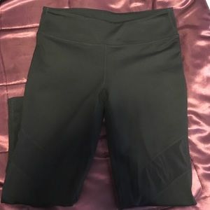 Fabletics black workout capris