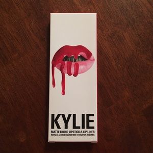 Kylie Lip kit Mary jo k