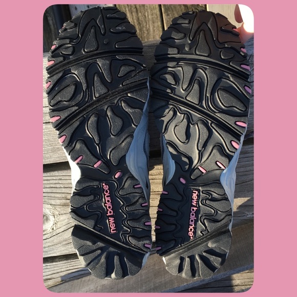 🎉SOLD🎉New Balance Trail Runners! NIB! 👟 - Picture 3 of 4