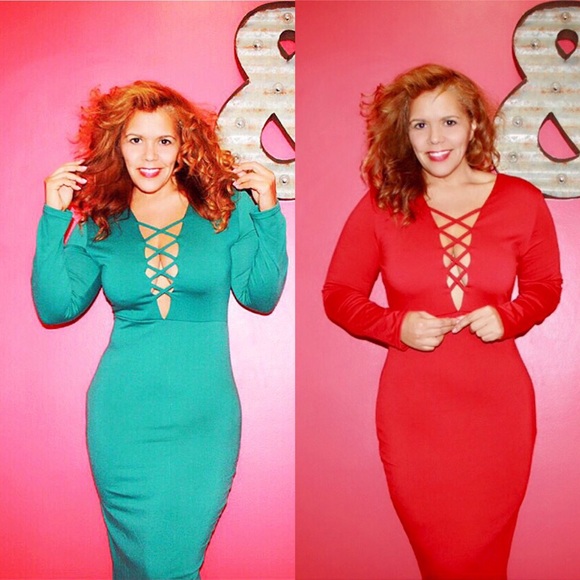 Criss Cross Dress = Perfection - Picture 1 of 2