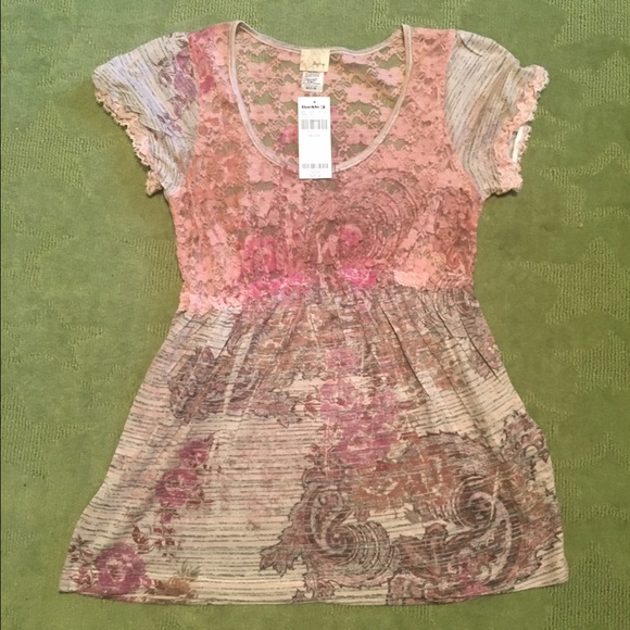 Cute lightweight multicolored top, never worn - Picture 1 of 4