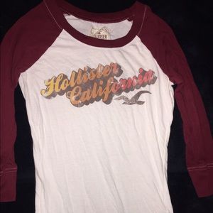 Hollister baseball tee
