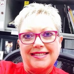 Meet your Posher, Paula