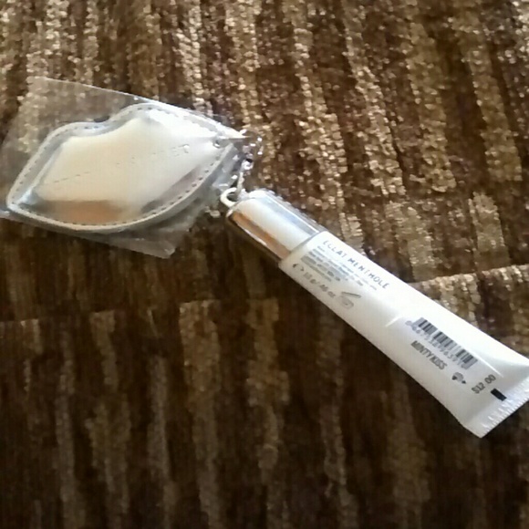 VS lipgloss