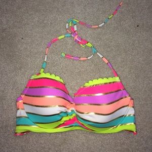 Victoria's Secret bathing suit top 32C