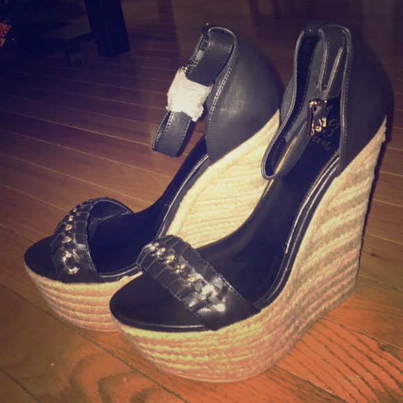 ‼️FINAL💰‼️ Black Wedge Sandals Size 8.5