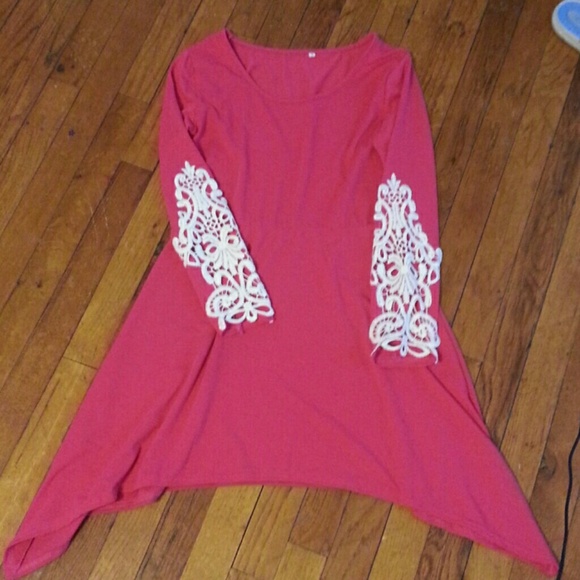 Tunic top or short dress. 3/4 sleeves