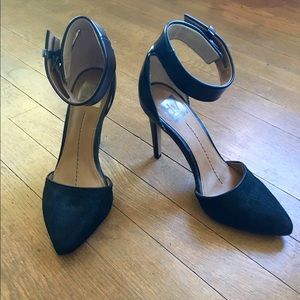 Dolce Vita, black, called skin heels