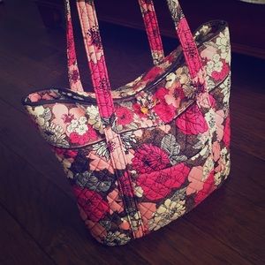 Vera Bradley Tote in Mocha Rouge