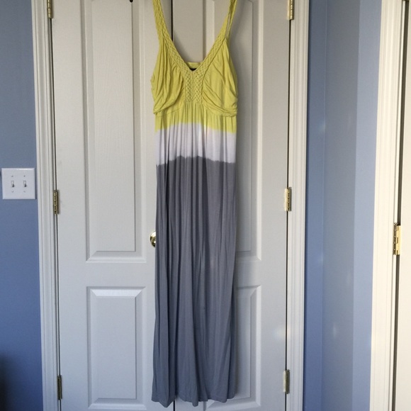 Dresses & Skirts - Comfortable maxi dress