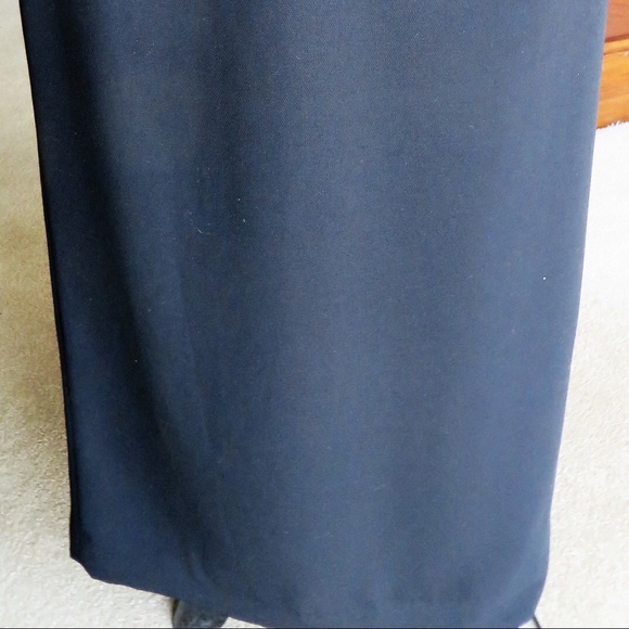 Long black skirt - Picture 2 of 2