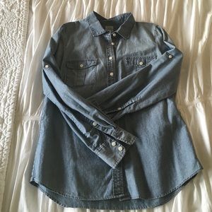 Jcrew long sleeve chambray shirt