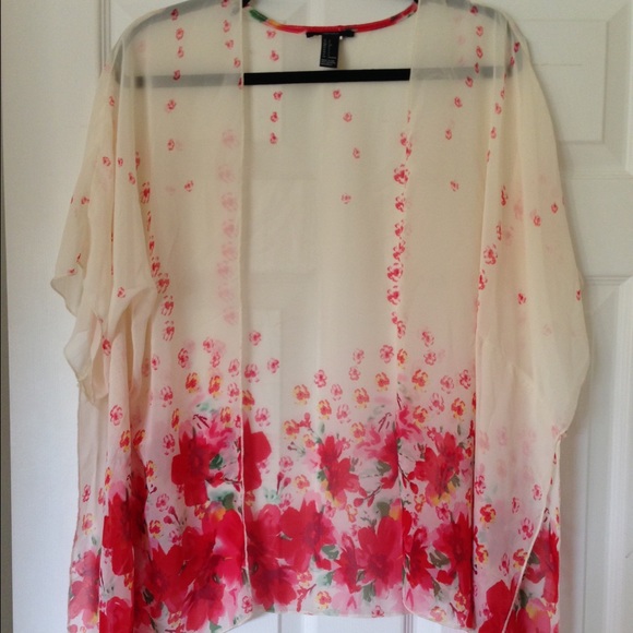 Floral kimono
