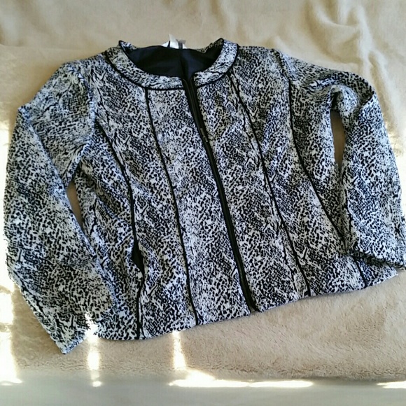 Christopher & Banks Jacket - Picture 2 of 4