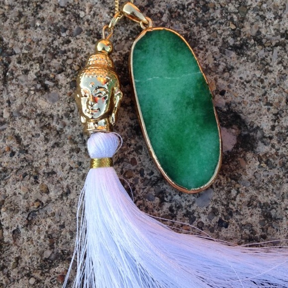 Boho Green  Necklace✌🏼️ - Picture 2 of 3