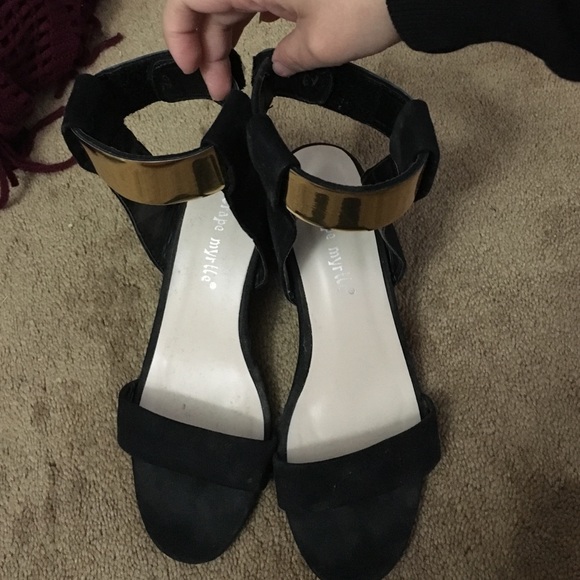 Black ankle heel sandals