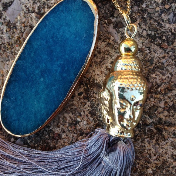 Boho Blue Necklace ✌🏼️ - Picture 2 of 3