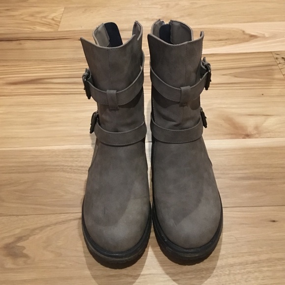 Steve Madden boots!
