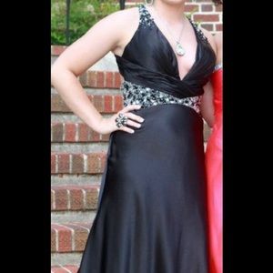 Black prom dress