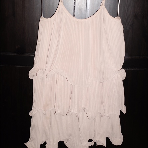 Super cute short Ruffled dress