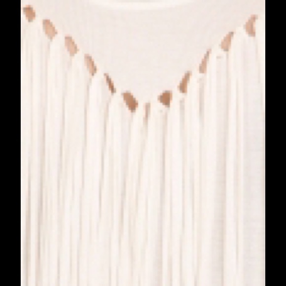 White Fringe Detail Top - Picture 4 of 4