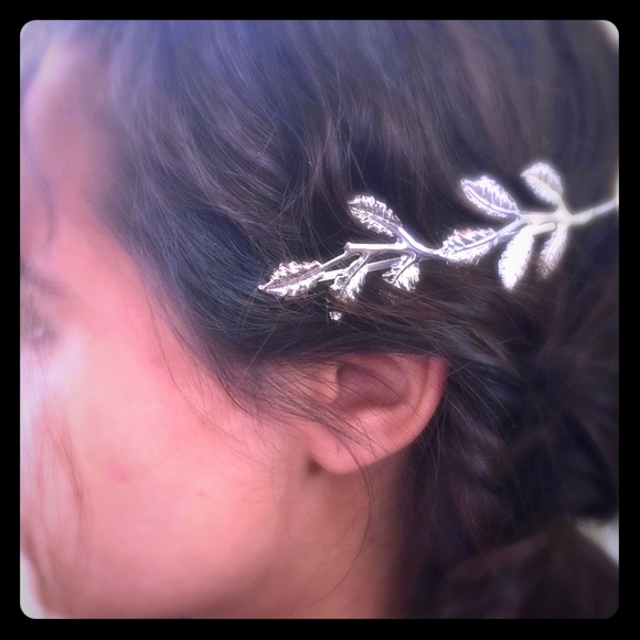 Silver leaf headband - Picture 1 of 1