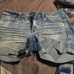 American eagle size 12 shorts