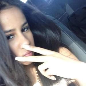 Meet your Posher, Alexus