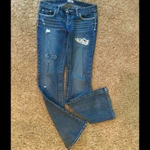Daytrip Leo Bootcut Distressed Jeans