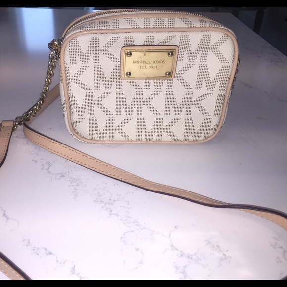 Michael Kors cross body bag