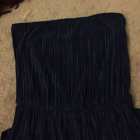 Navy blue strapless crinkle maxi dress