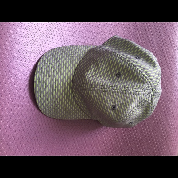 Athleta baseball cap, brand new never worn!