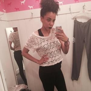 Meet your Posher, Janee