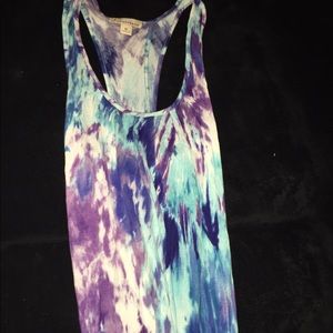 Twenty one medium top