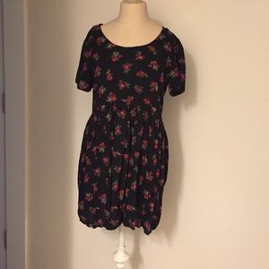 Brandy Melville Nicolette Rose Babydoll dress