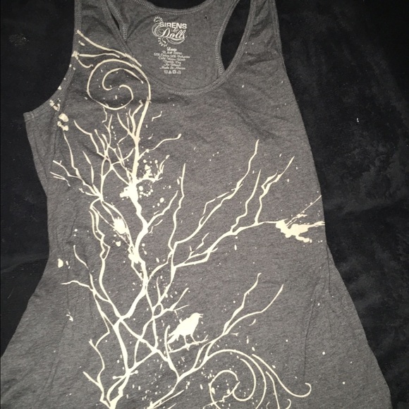 Sirens graphic tee L
