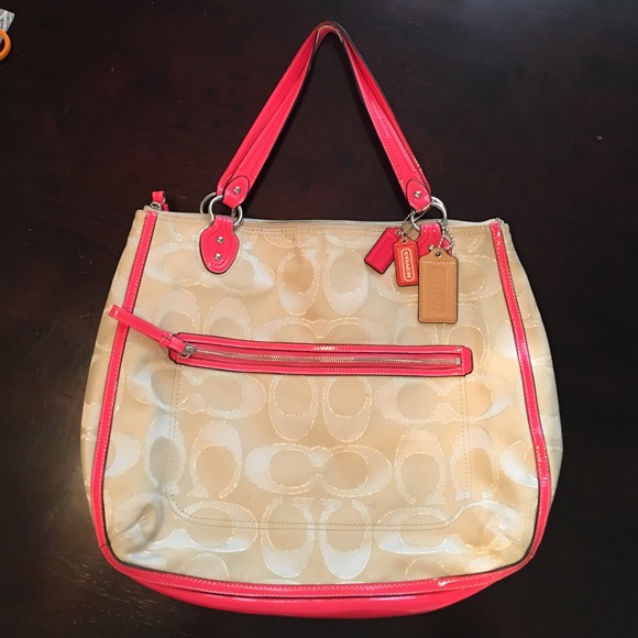 SOLD Authentic Large Coach Poppy Handbag
