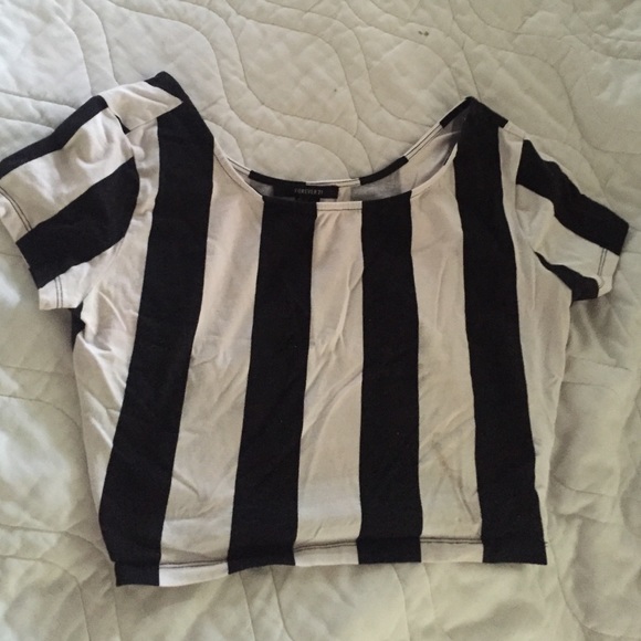 Vertical stripes crop top - Picture 1 of 3