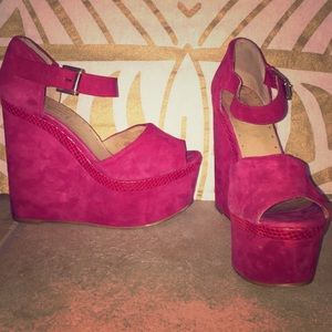 Topshop fuchsia wedge heel.