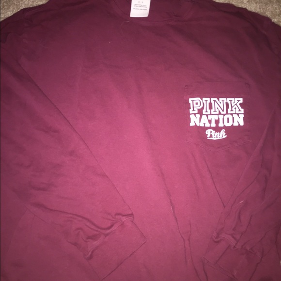 VS Pink long sleeve garnet tee. Size small