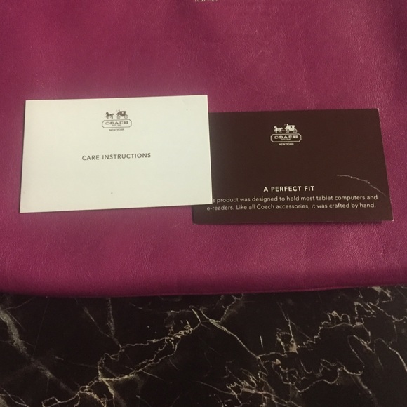 Coach - Picture 2 of 5