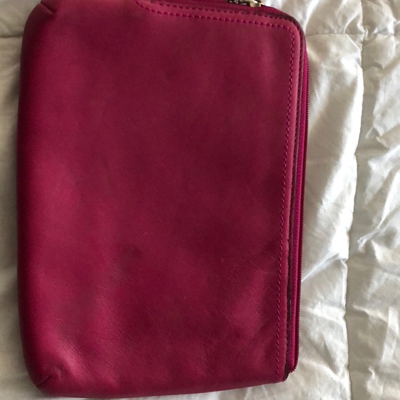 Coach - Picture 5 of 5