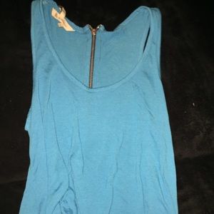 BCBG top