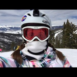 Meet your Posher, Caroline